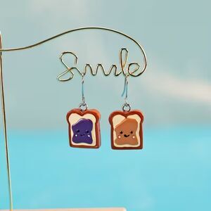 Novelty PB&J Drop Pendant Earrings Lghtwght Dangle Peanut Butter Jelly Sandwich